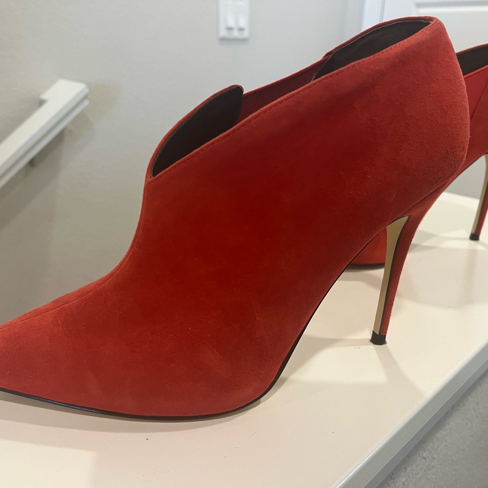 GUESS 4.5” Red Stiletto Booties